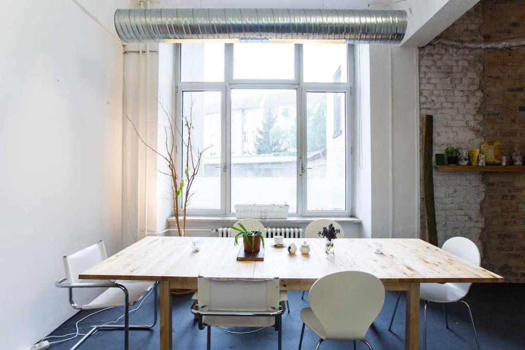 200Qm Loft For Friends And Family - On The Spree! Apartment Берлин Екстериор снимка